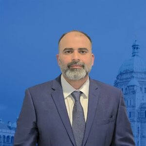 Portrait of Garry Purewal, Conservative Party of BC winner in Surrey-Fleetwood on preliminary results