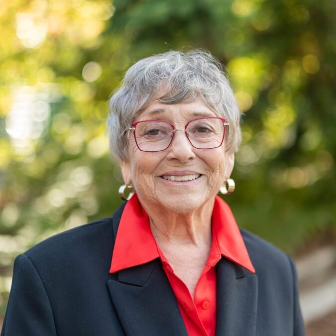 surrey-serpentine-river-higginbotham-judy